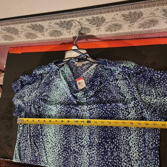 Jaclyn Smith Draped Neckline Blue Patterned Blouse Top Short Sleeve Size XXL NWT - Picture 5 of 6